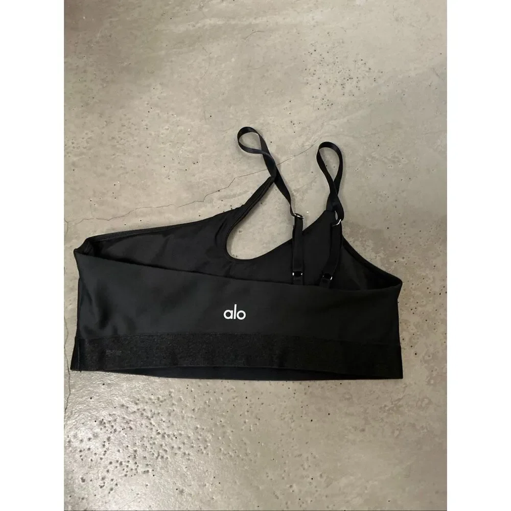 Alo Airlift All Night Sports Bra | Black in Small